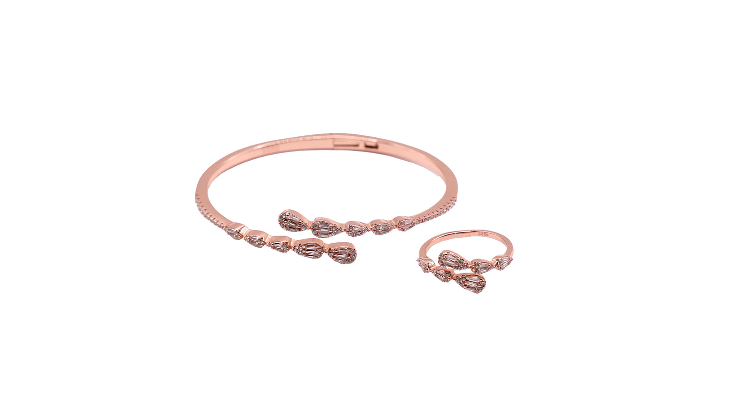 Crystal Crest Handcuff