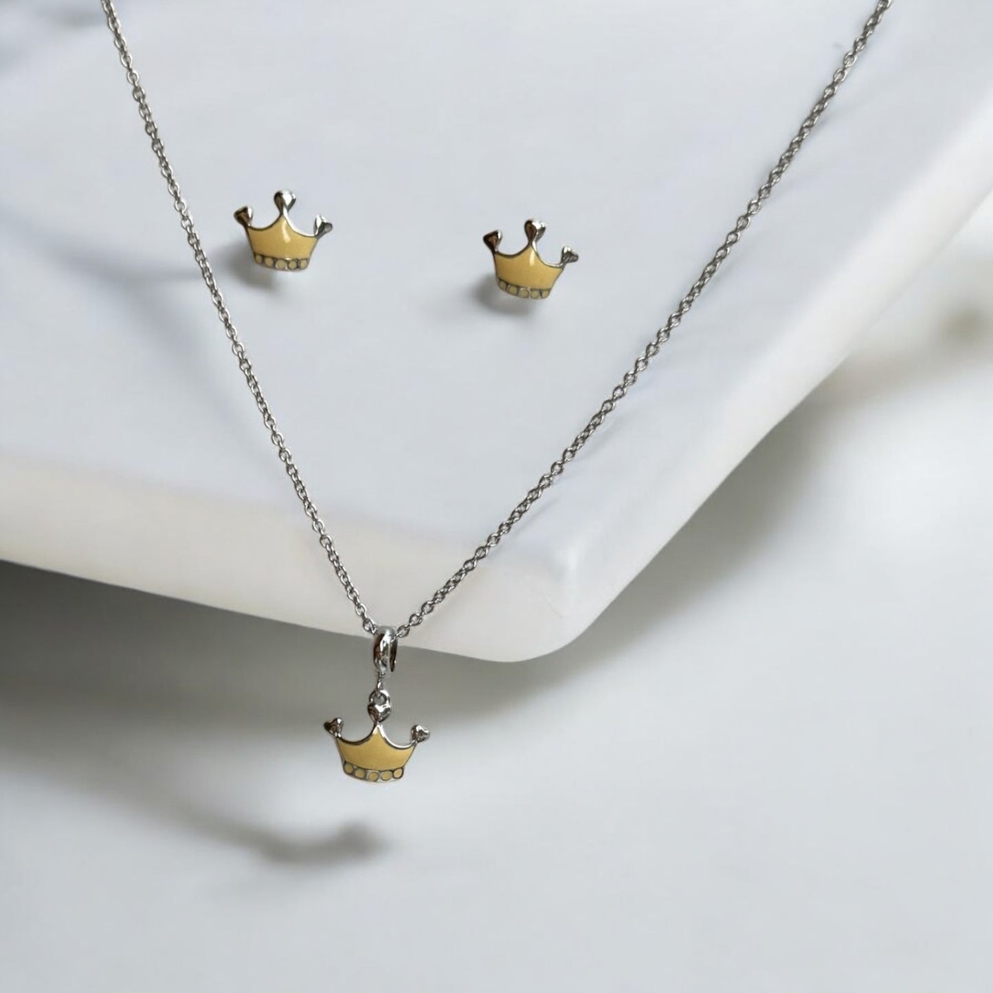 Princess Crown Pendant Set