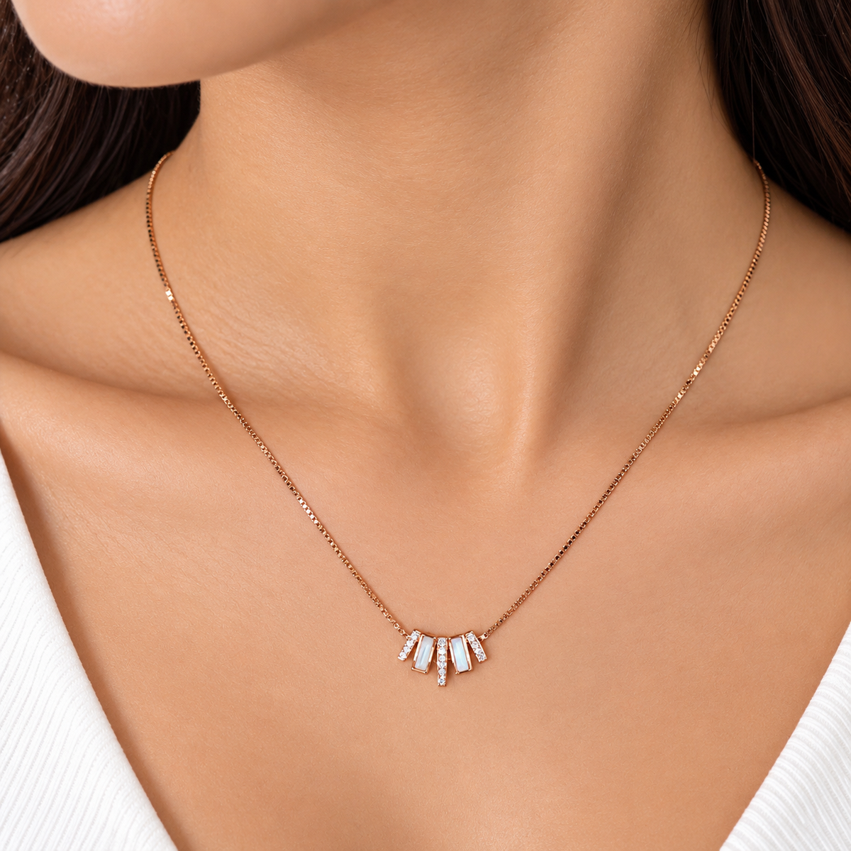 Chain & pendant
