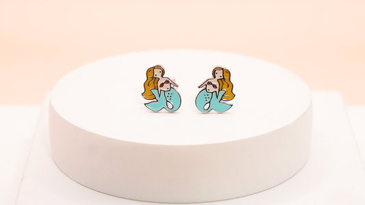 Sunny Starfish Studs (Copy)