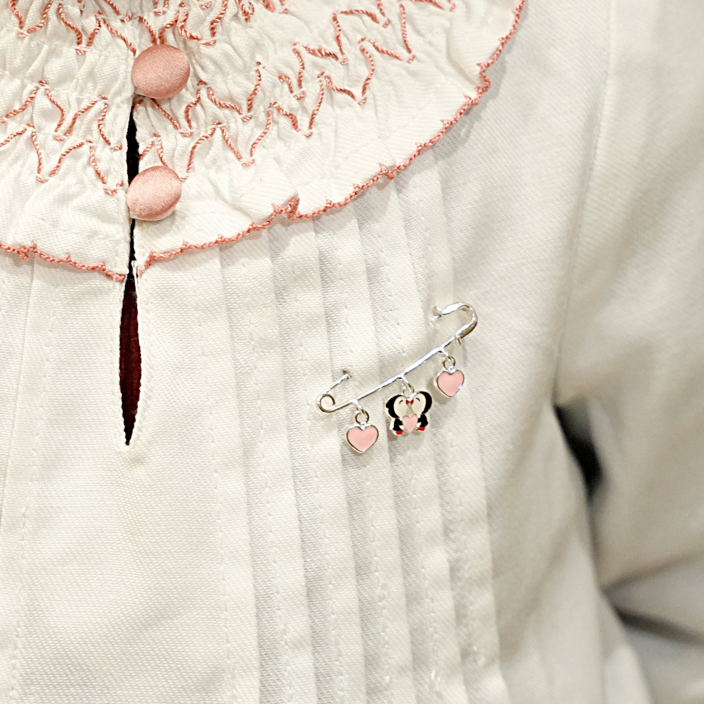 Penguin Love Lapel Pin