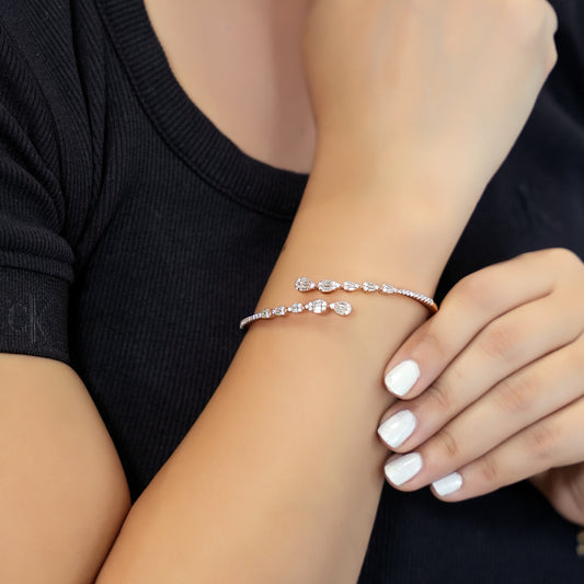 Crystal Crest Handcuff