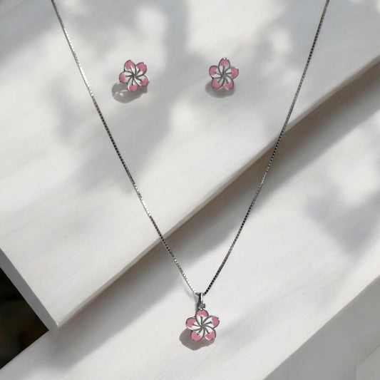 The flower pendant set